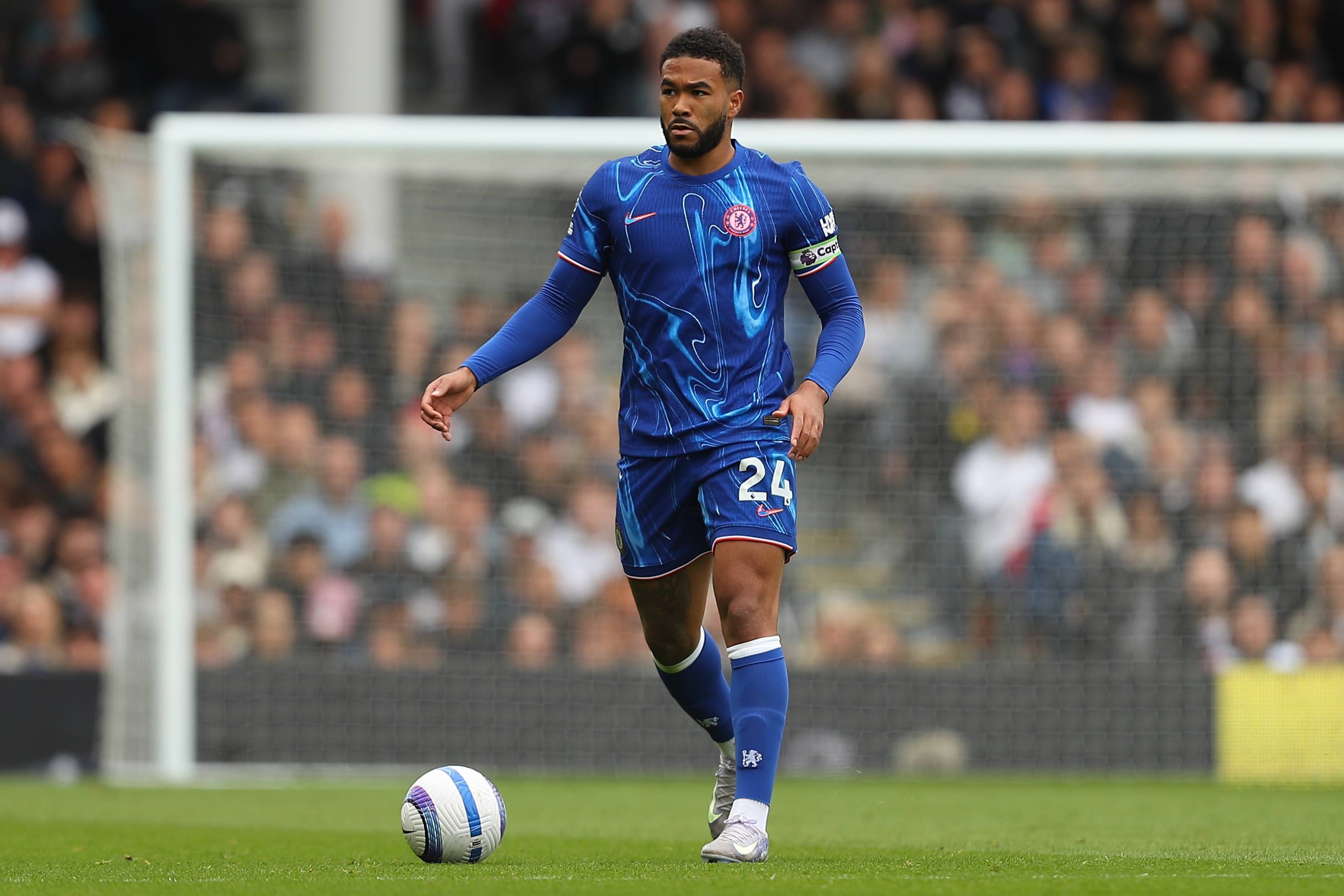 至反手外角 至反手外角