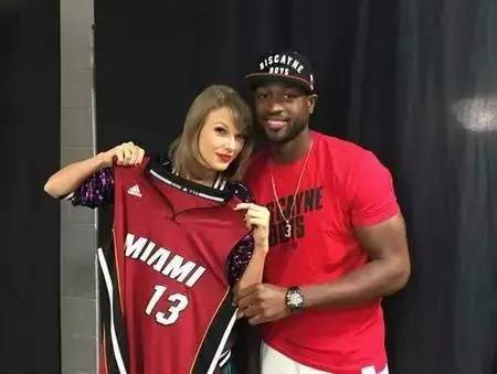 与三四月 与三四月